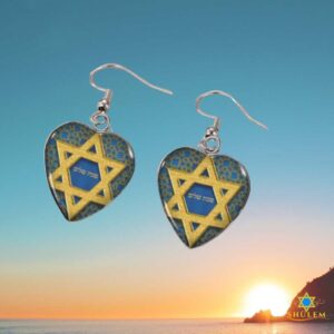 Pendientes dama diseño de corazón y Estrella de David dorada en mosaico azul